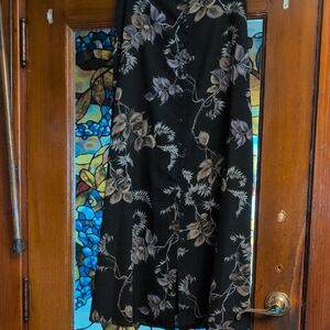 Dressbarn Black Floral Midi Skirt